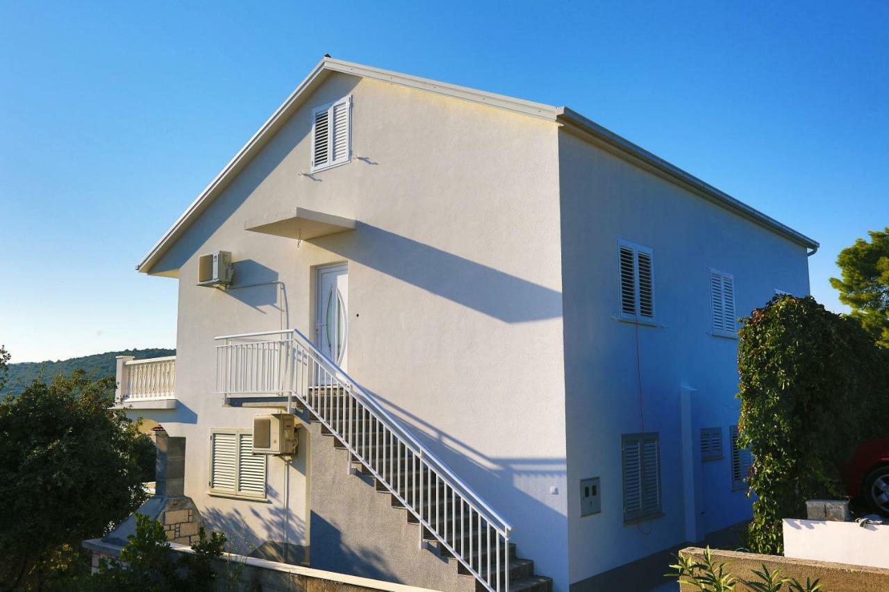 Apartments Tonia Br. 1 Zavalatica Luaran gambar