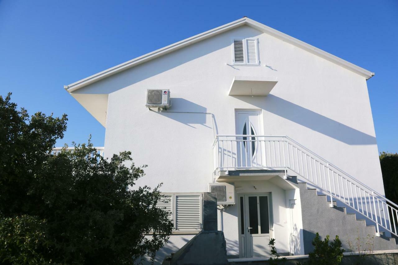 Apartments Tonia Br. 1 Zavalatica Luaran gambar