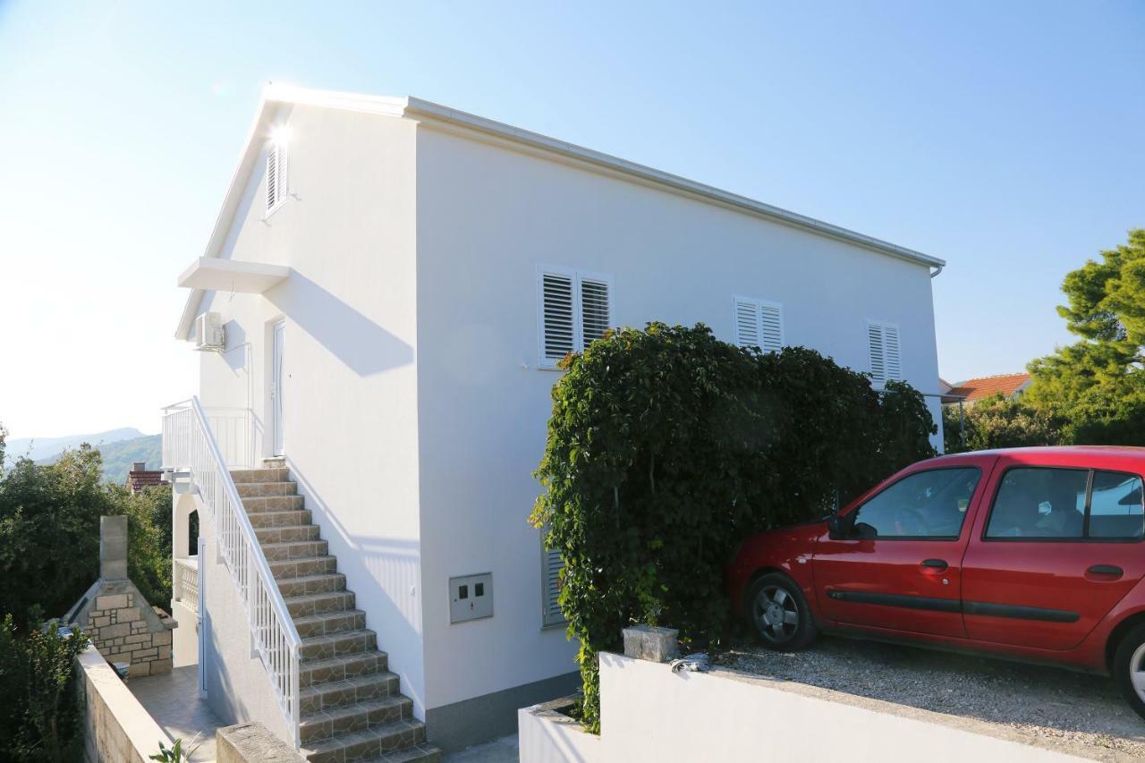 Apartments Tonia Br. 1 Zavalatica Luaran gambar