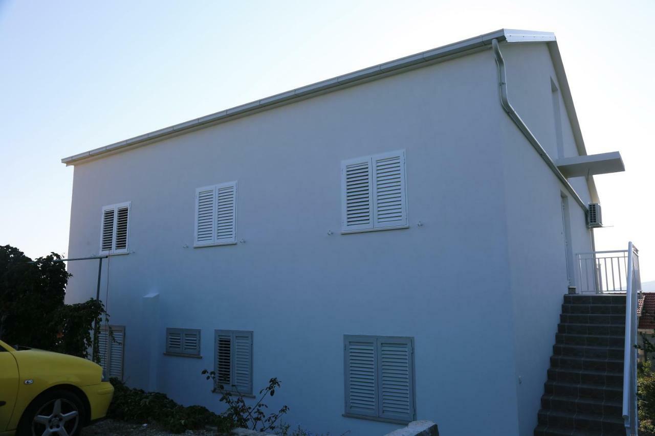 Apartments Tonia Br. 1 Zavalatica Luaran gambar