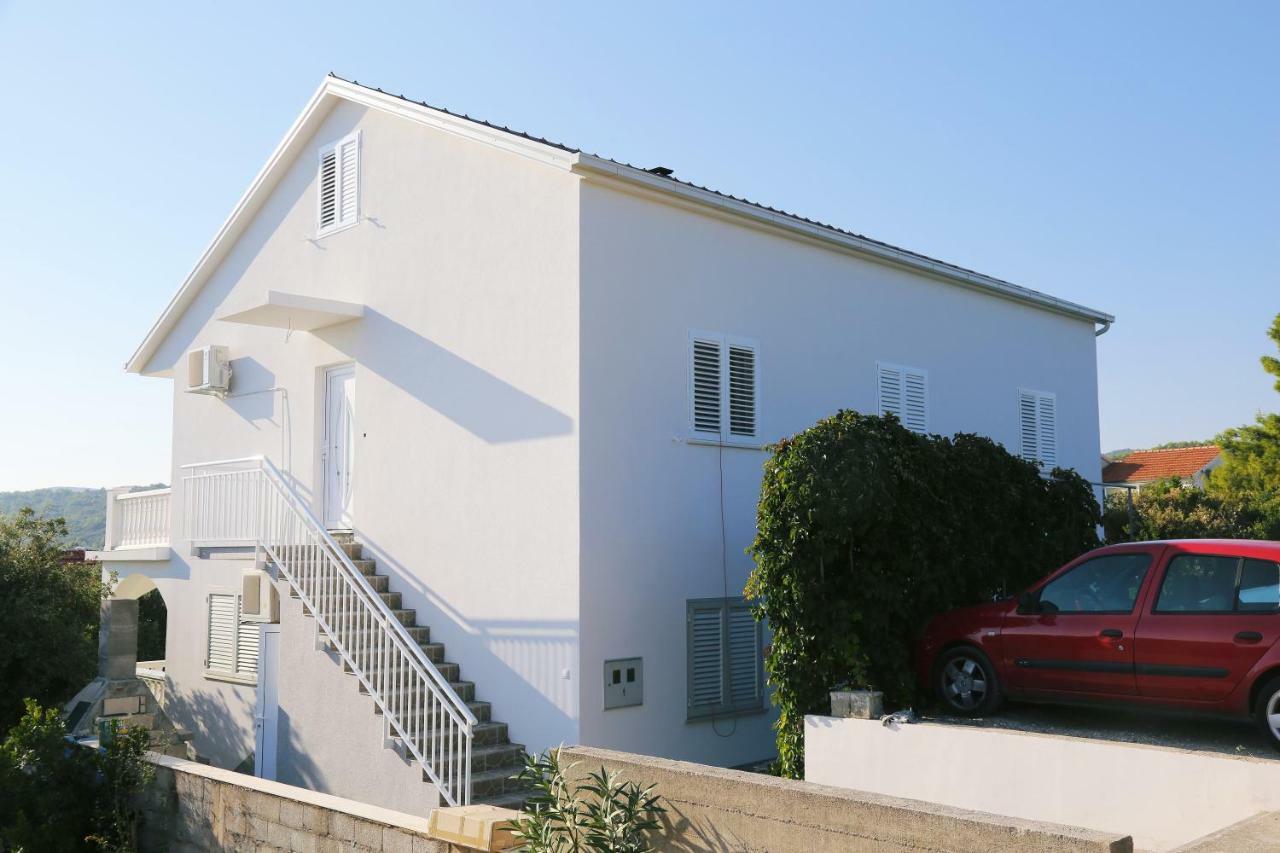 Apartments Tonia Br. 1 Zavalatica Luaran gambar